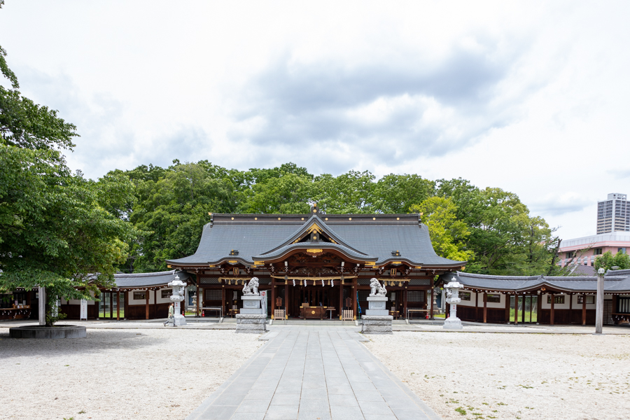 立川の諏訪神社でお宮参りと七五三撮影：大切な思い出を写真に残しましょう