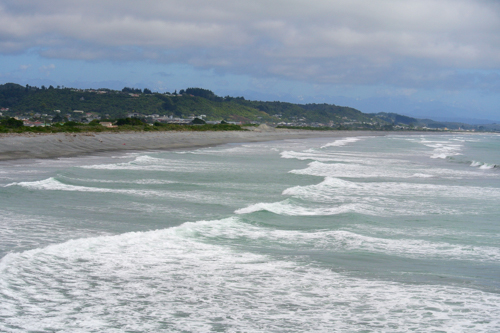 2014 | NZ Südinsel | «Greymouth», Grey District, «West Coast Region»: Grösste Stadt der Region. Kilometer langer Strand.