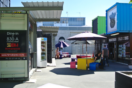 2014 | NZ Südinsel | «Christchurch», Canterbury Region: Nach dem Beben wurde in der Innenstadt aus Containern die «ReStart Mall» angelegt.