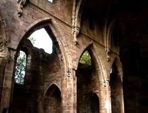 Eglise abbaye de Trois-Fontaines - Source : Les églises accueillantes dans la Marne