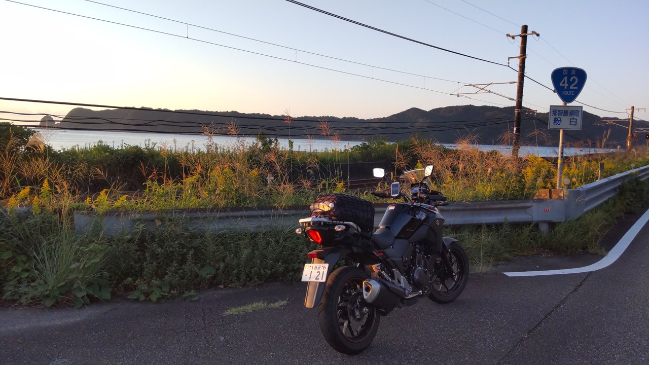 P-07　R42おにぎり　海沿い風光明媚
