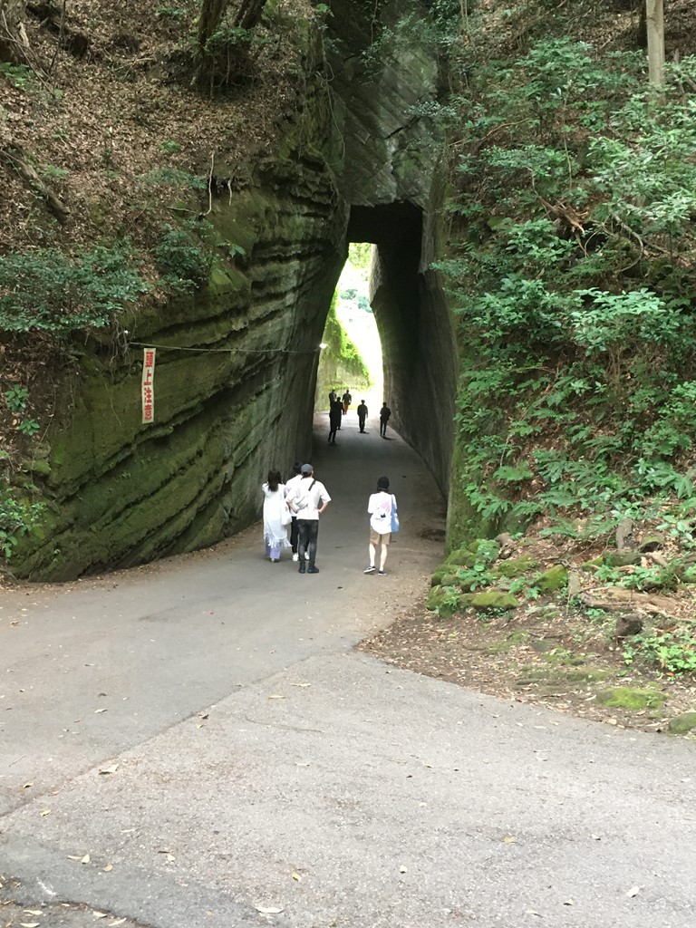 P09.旧城山トンネル、天井高は10mぐらいか
