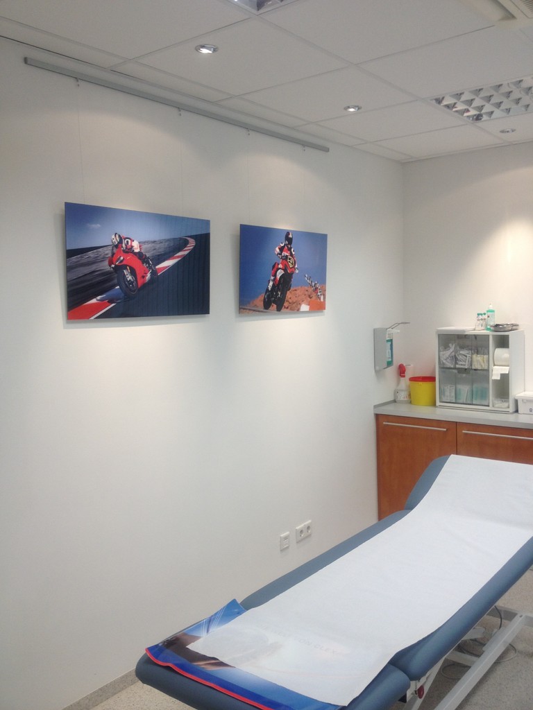 Sprechzimmer 3 "Ducati"