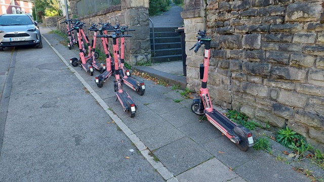 Hindernisparcours durch e-Roller