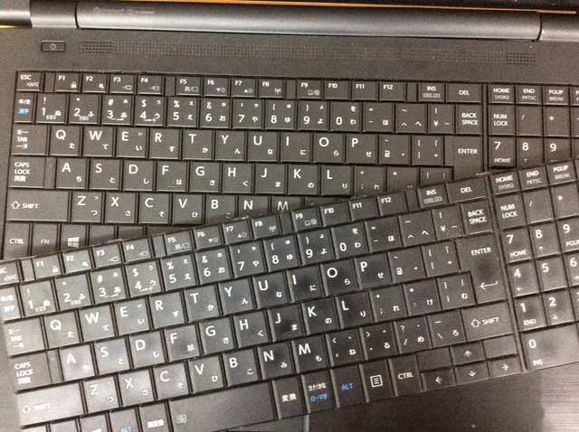 Dynabook AZ35/MBSD【キーボード交換】【ファン清掃】