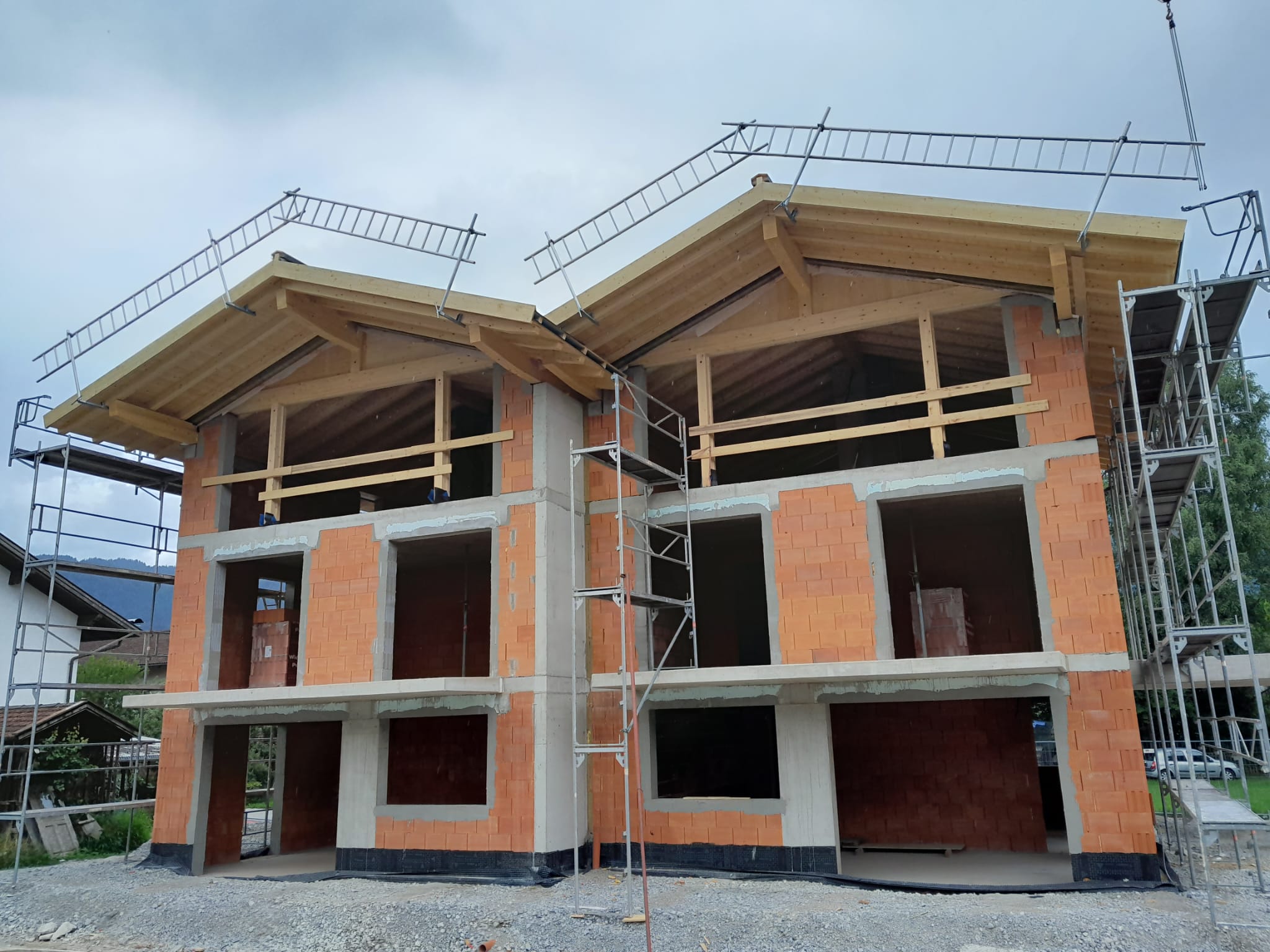 Dachstuhl, Holzfassaden, Konstruktionen Holzbau Kundl