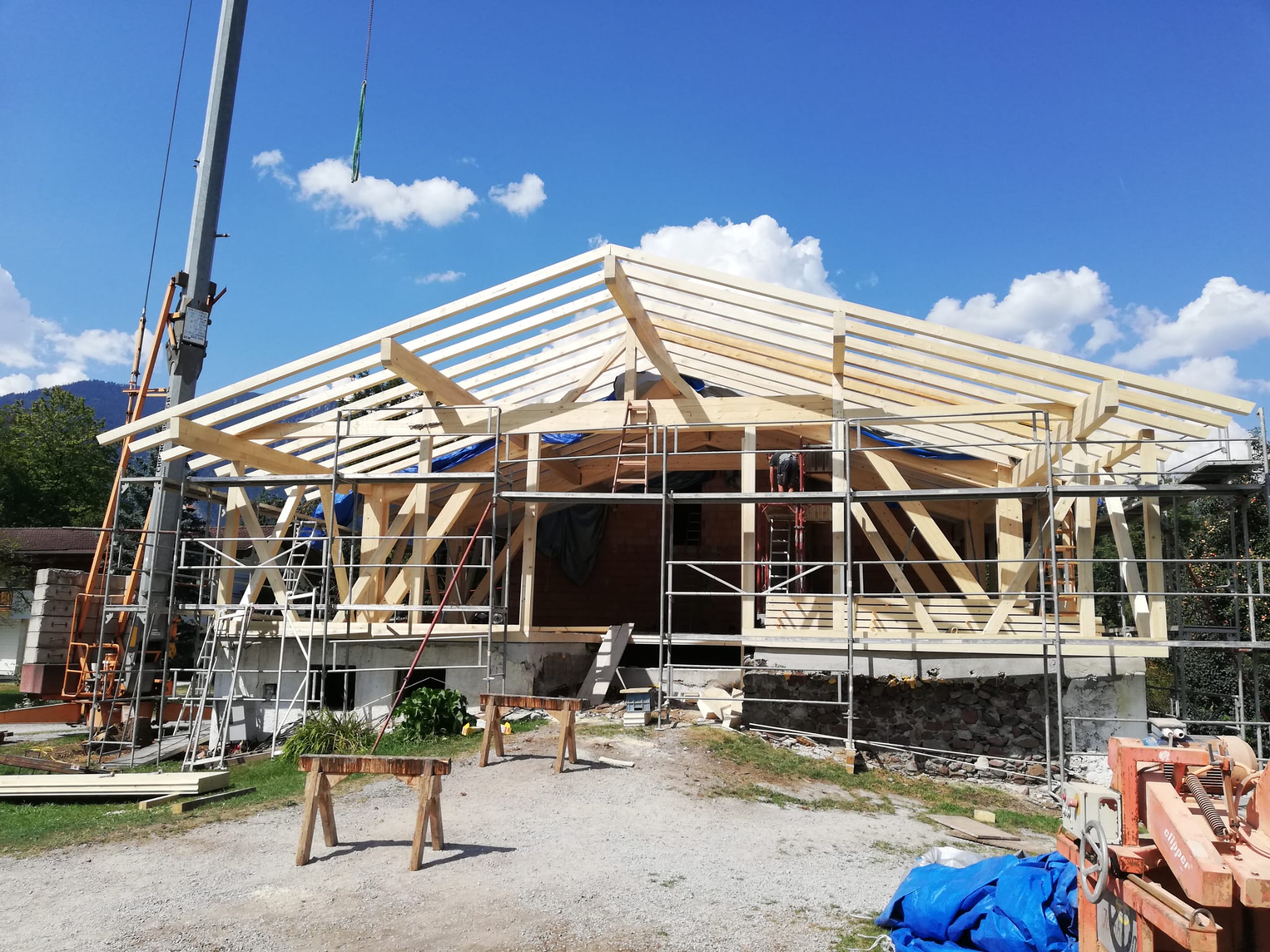 Dachstuhl, Holzfassaden, Konstruktionen Holzbau Kundl