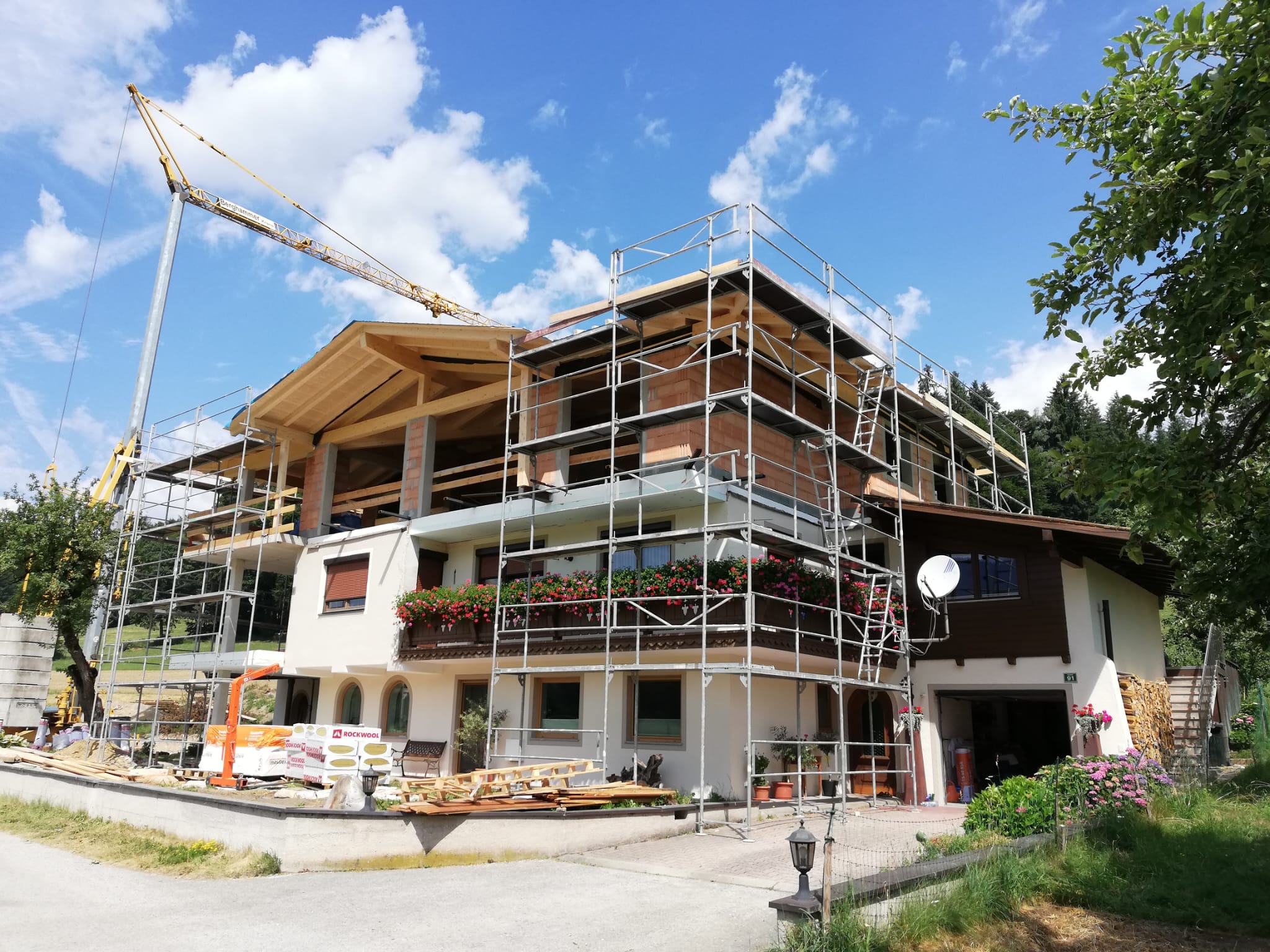 Dachstuhl, Holzfassaden, Konstruktionen Holzbau Kundl
