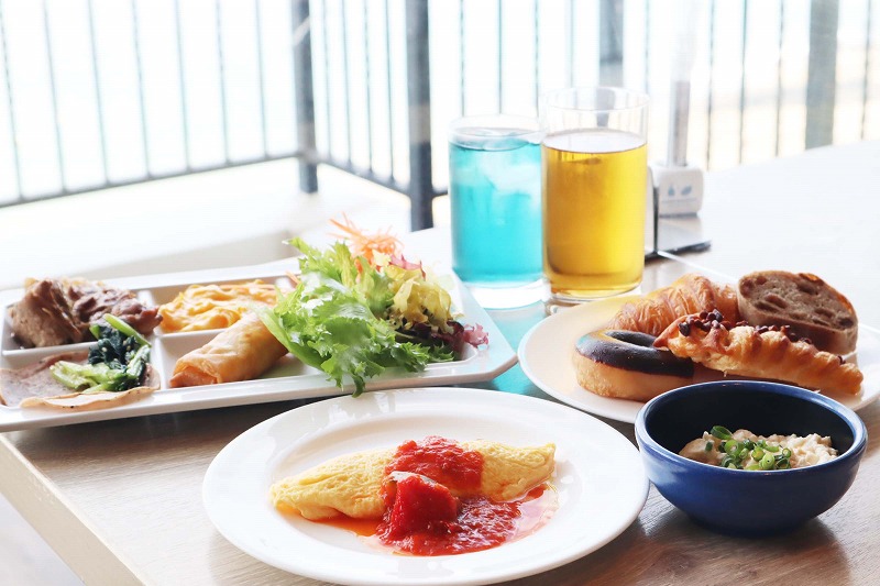和洋中琉の多彩な料理が楽しめるレストラン「シーフォレスト」