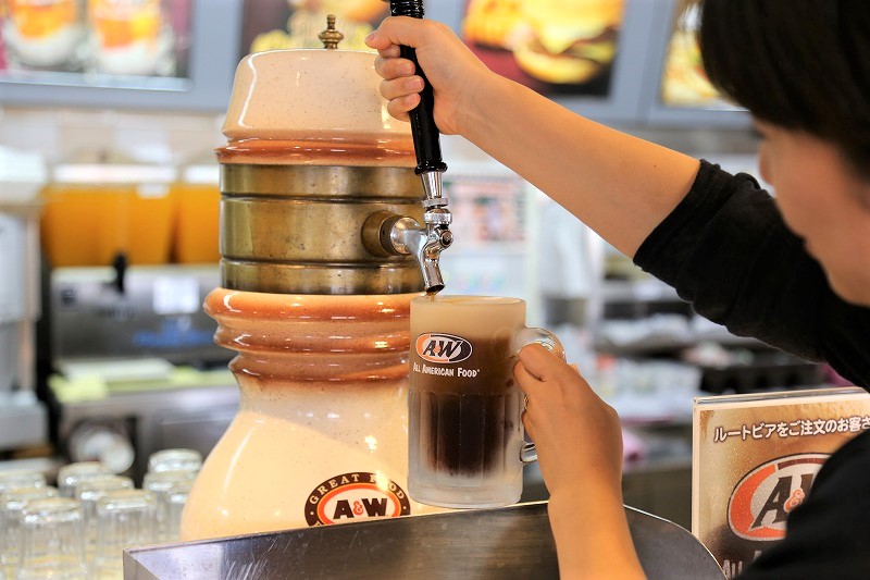 無限に飲めるルートビア