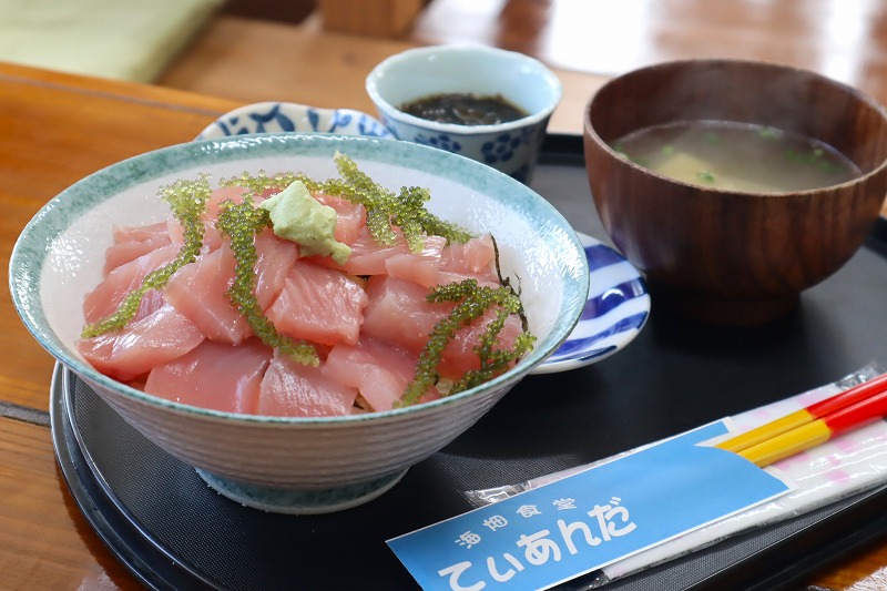 うるま市海中道路おすすめランチ「海畑食堂 てぃあんだ」その日とれた新鮮県産魚をいただける人気の漁港飯