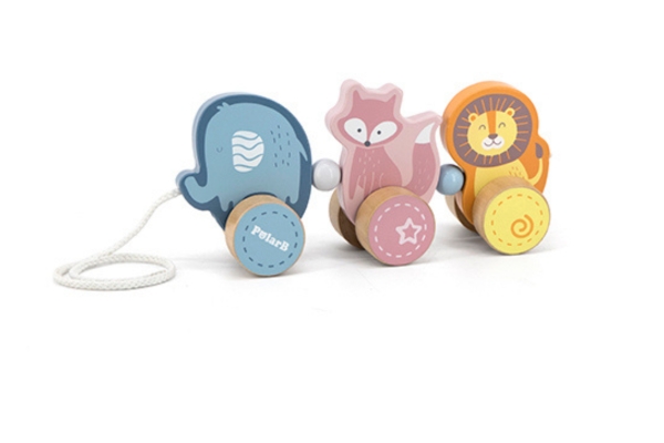 <div style=" font-size:10px; font-weight:bold;"> PolarB くねくねトレイン </div>  <div style=" font-size:10px;"> ひっぱるとぞう、きつね、らいおんが、くねくね揺れながら進む電車のおもちゃ。ハイハイ~よちよち期の赤ちゃんにおすすめです。 </div>