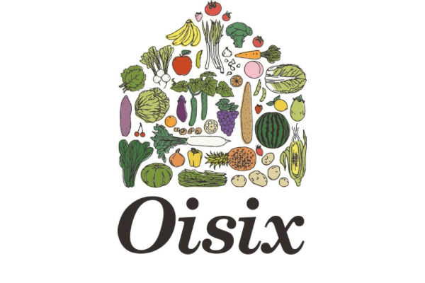 <div style=" font-size:10px; font-weight:bold;"> Oisix </div>  <div style=" font-size:10px;">  「おいしっくすくらぶ」は、入会金・ 年会費無料の便利で安心安全な定期宅配サービス。 人気のミールキットや珍しいお野菜をお届けします！ </div>