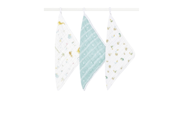 <div style=" font-size:10px; font-weight:bold;"> aden+anais ウォッシュクロス/イヤーオブザスネイク/3枚 </div>  <div style=" font-size:10px;"> コットンモスリン素材で作られたウォッシュクロス。ダブルガーゼ3層構造で適度な厚みがあり、柔らかな使い心地です。 </div>