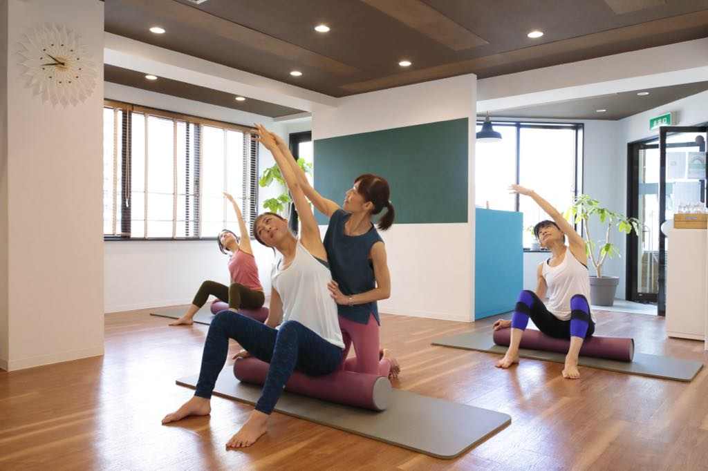 <div style=" font-size:10px; font-weight:bold;"> 【 ママ ピラティス 】〜ファンクショナルローラーピラティス〜 <br />11/3 11:40〜</div>