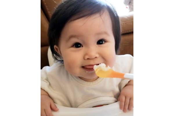 <div style=" font-size:10px; font-weight:bold;">  赤ちゃんの食事のお悩みをまるっと解決！離乳食講座 </div>  <div style=" font-size:10px;">  13:15～  </div>