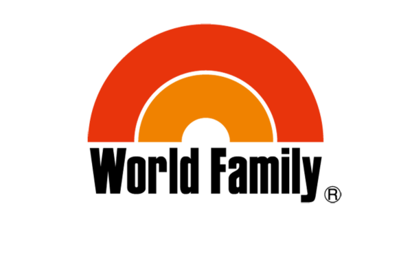 <div style=" font-size:10px; font-weight:bold;">ワールド・ファミリー株式会社</div> <div style=" font-size:10px;">アンケートにご記入いただくと、<br />ディズニー英語システムの楽しい無料サンプルセットと<br />オリジナルのエコバッグをプレゼント♪  <div style=" font-size:10px;"></div>