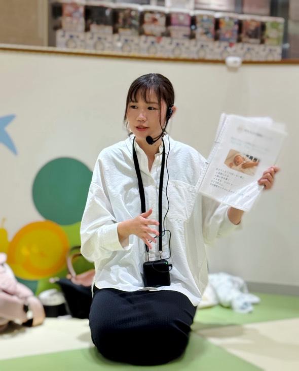 <div style=" font-size:10px; font-weight:bold;"> 赤ちゃんのぐっすりねんねのコツ <br />11/2 11:40〜</div>