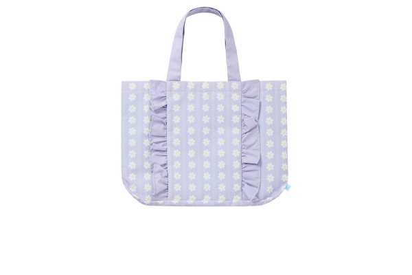 <div style=" font-size:10px; font-weight:bold;"> D by DADWAY レッスンバッグ/フラワーレース/ラベンダー </div>  <div style=" font-size:10px;"> 内側に大きめな仕切りとポケットがあるので、荷物を整理して使え、フックにかけられるループ付き、お名前タグ付きのバッグです。 </div>