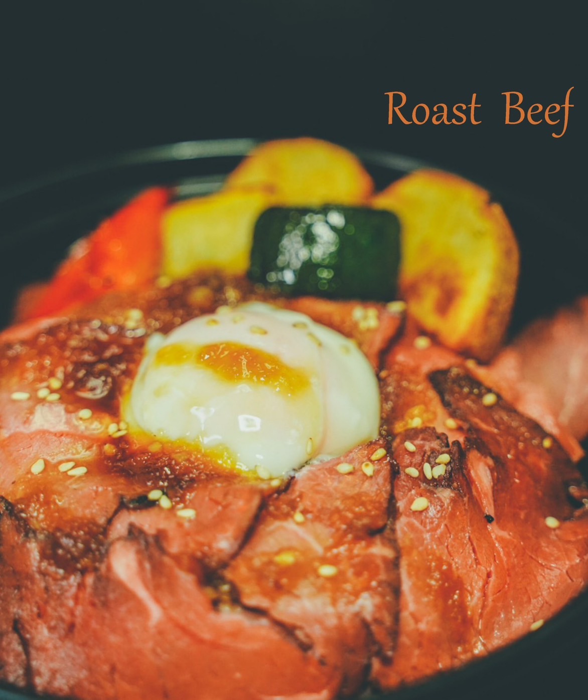 <div style=" font-size:10px; font-weight:bold;">まにまにキッチン</div>  30日のみ<div style=" font-size:10px;">"ローストビーフ丼は、お肉の美味しさはもちろんのこと！ご飯に合う絶品の醤油ダレとご堪能下さい！ 他にも味も見た目もごたわったデザートもあります✨ 是非お立ち寄り下さい！ "</div>