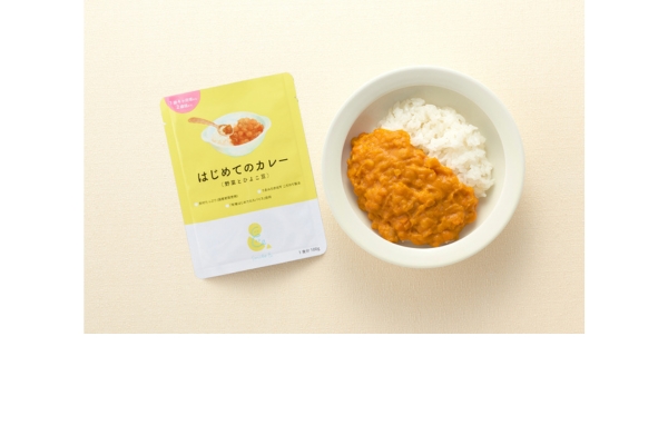 <div style=" font-size:10px; font-weight:bold;"> はじめてのカレー（野菜とひよこ豆）1歳4ヶ月頃から2歳頃まで </div>  <div style=" font-size:10px;"> 余計なものを一切使わず、国産野菜とひよこ豆のうまみが味わえる商品に仕上げました。 </div>