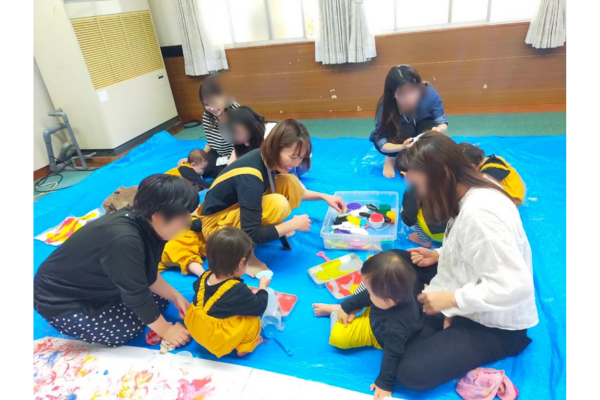 <div style=" font-size:10px; font-weight:bold;">みんなで遊ぼう！おもいっきりかんてん遊び<br />【開催日時】11/21</div>