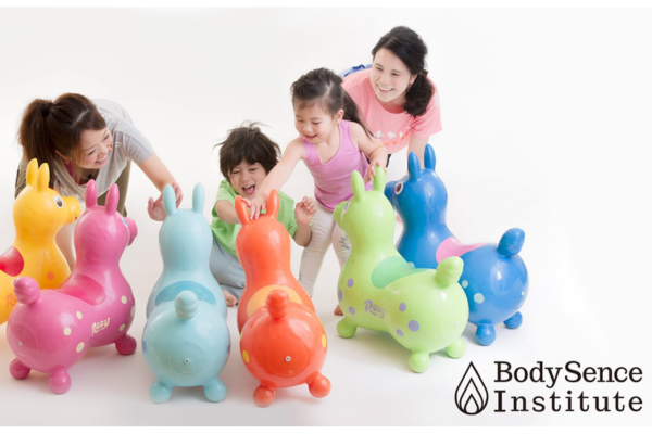 <div style=" font-size:10px; font-weight:bold;"> みんなで弾もう！！ＲＯＤＹ　ＹＯＧＡⓇ<br />【開催時間】14：30～</div>