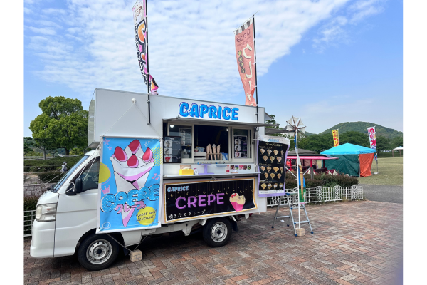 <div style=" font-size:10px; font-weight:bold;">caprice<br>みんな大好きフライドポテトとちょっと食べたい時に助かる揚げタコを販売してます！<br>普段はやっていませんが特別ご用意しました！</div>