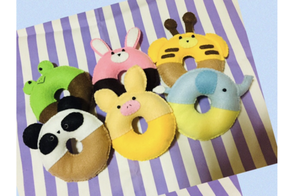 <div style=" font-size:10px; font-weight:bold;"> フルール </div>  <div style=" font-size:10px;"> フェルトおままごとおもちゃの販売 </div>