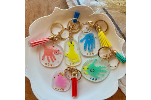  <div style=" font-size:10px; font-weight:bold;"> 手形足形アートmuu. </div>  <div style=" font-size:10px;">  手形足形アートのワークショップ </div>