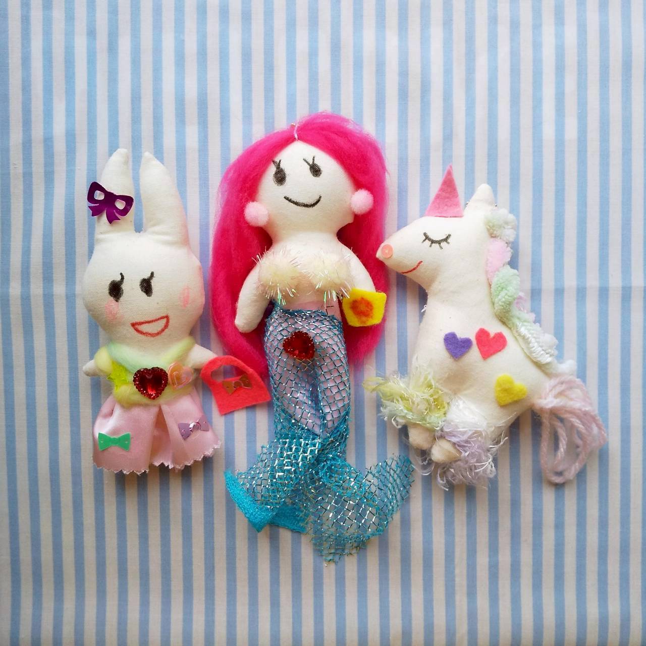 <div style=" font-size:10px; font-weight:bold;"> Fuu!! <br />ぬいぐるみ作り体験、デニムリメイク&編み物販売</div>