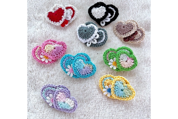 <div style=" font-size:10px; font-weight:bold;">  E.preciouskilt <br /> かぎ編み小物 </div>