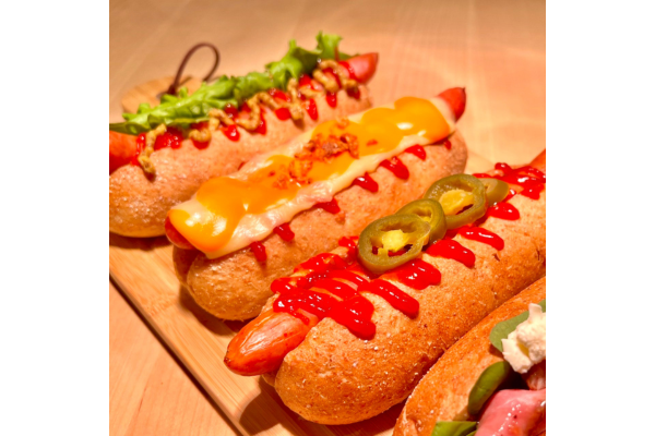 <div style=" font-size:10px; font-weight:bold;">AMERICAN DINER OISHI</div>