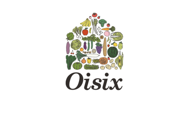 <div style=" font-size:10px; font-weight:bold;">Oisix</div>  <div style=" font-size:10px;"> 「おいしっくすくらぶ」は、入会金・年会費無料の便利で安心安全な定期宅配サービス。人気のミールキットや珍しいお野菜をお届けします！</div>