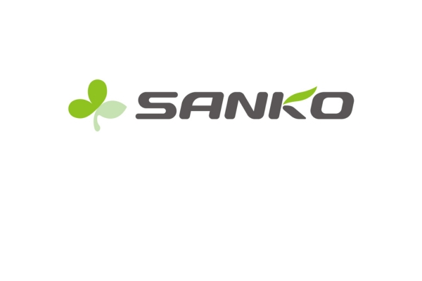 <div style=" font-size:10px; font-weight:bold;"> 株式会社サンコー </div>  <div style=" font-size:10px;"> 便器前方に貼るだけで便器と便座の隙間からの飛び散り汚れを防ぐトイレアイテムです。 </div>