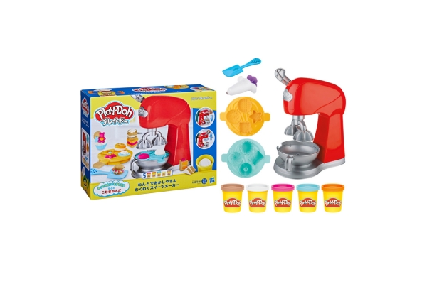<div style=" font-size:10px; font-weight:bold;"> プレイ・ドー ねんどでおかしやさん わくわくスイーツメーカー </div>  <div style=" font-size:10px;"> こむぎねんどでケーキ、カップケーキ、クッキーなどいろんなスイーツを作ってトッピングしよう! </div>