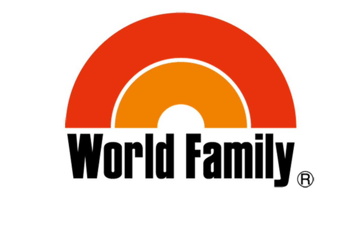 <div style=" font-size:13px; font-weight:bold;"> ワールド・ファミリー株式会社<br />アンケートにご回答いただくと、ディズニー英語システムの<br />楽しい無料サンプルセットとオリジナルのエコバッグを<br/>プレゼントいたします♪</div>