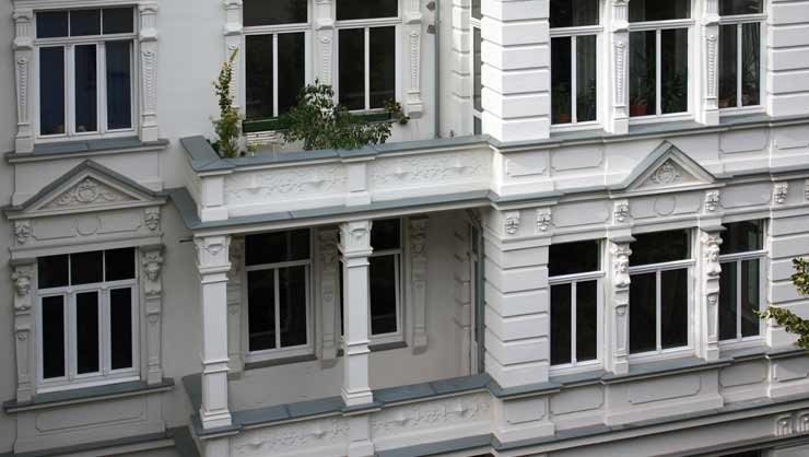 Detailansicht der Balkonbrüstung