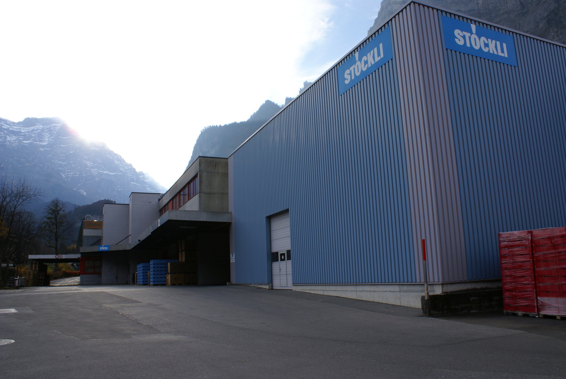 A. & J. Stöckli Netstal - Kühlung Pressraum