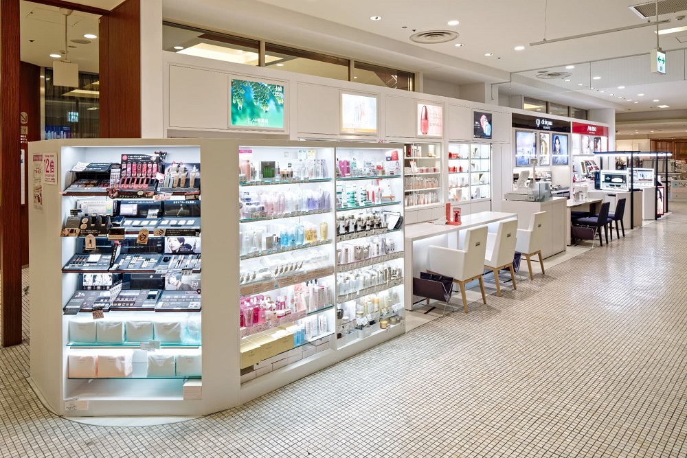 COSMETICSすずやモアーズシティ店