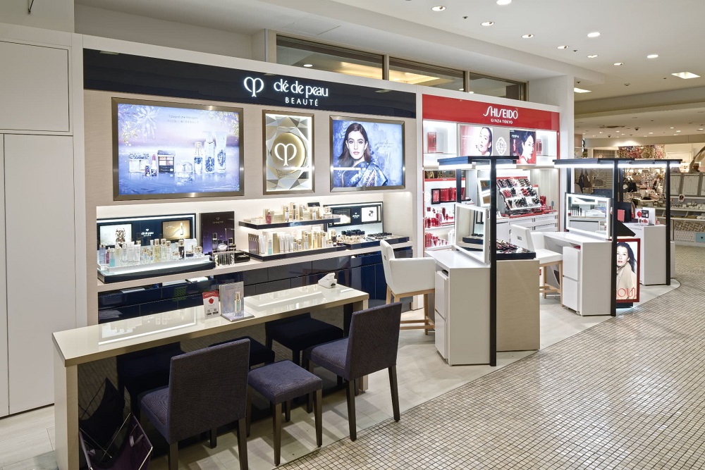COSMETICSすずやモアーズシティ店