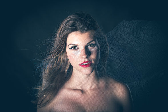 Hermione Halpin | Actress