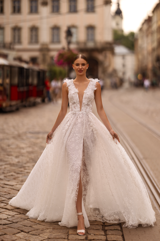 Anactacia Berlin Brautmodengeschäft, Brautmoden Berlin, A-Linie Brautkleid, Brautkleider Berlin, A-Linie Hochzeitskleider, 