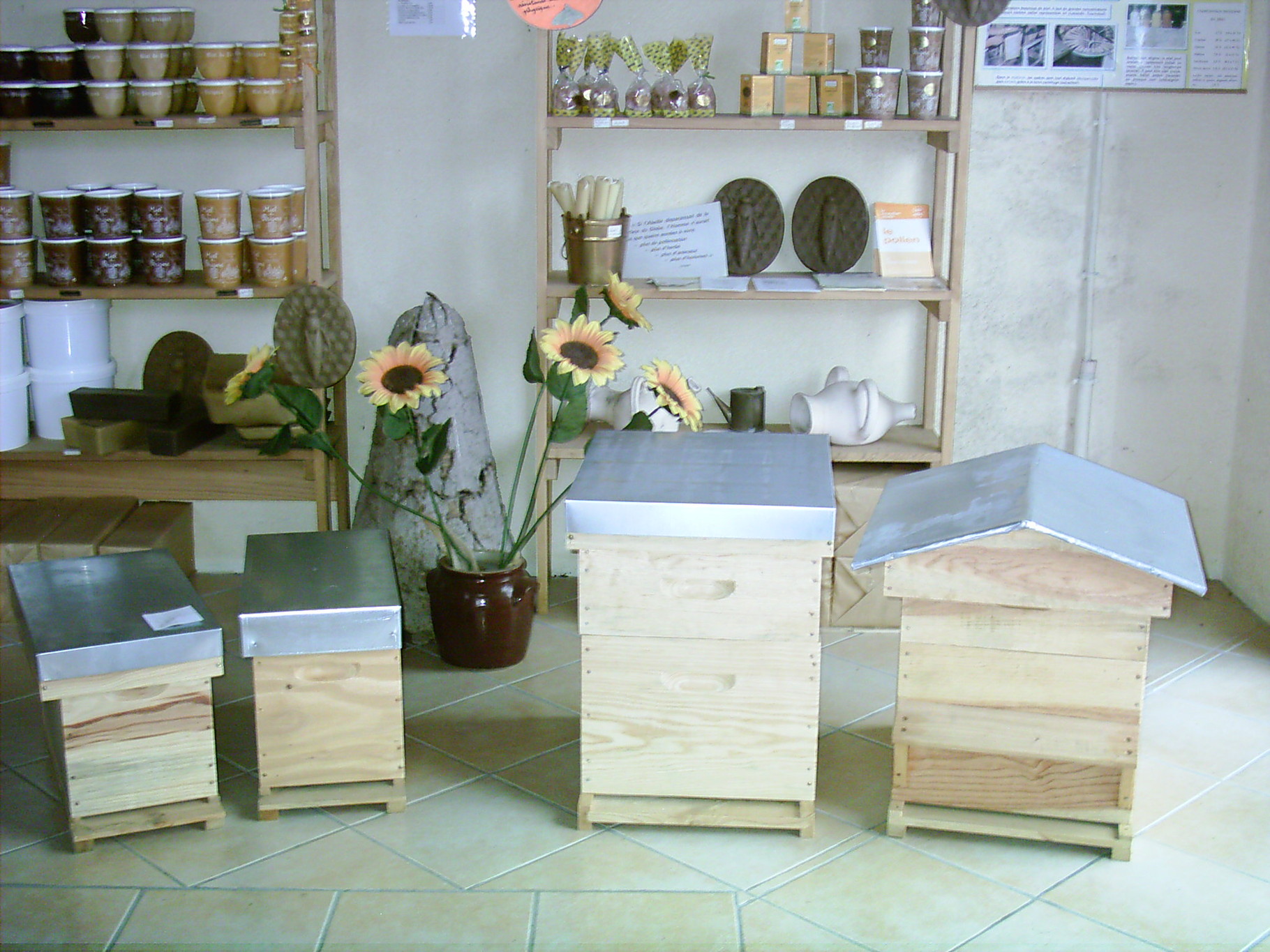 Matériel apicole - Site Jimdo de apiculture-bobineau!
