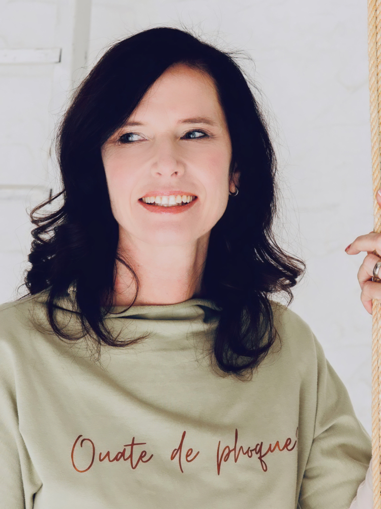 Denise Pernet - Follow me Design