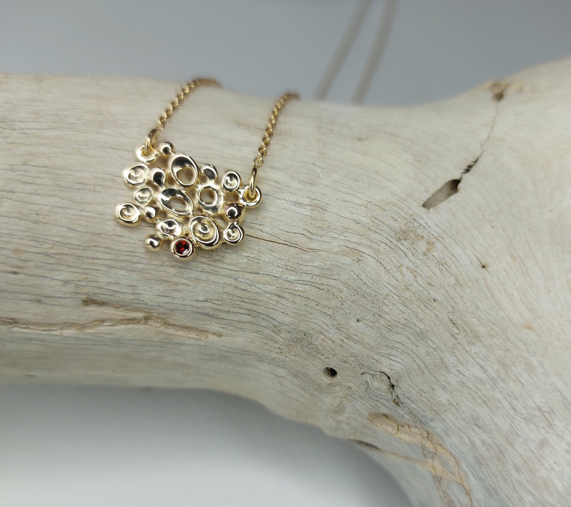 collier luna et grenat / vermeil / 225€