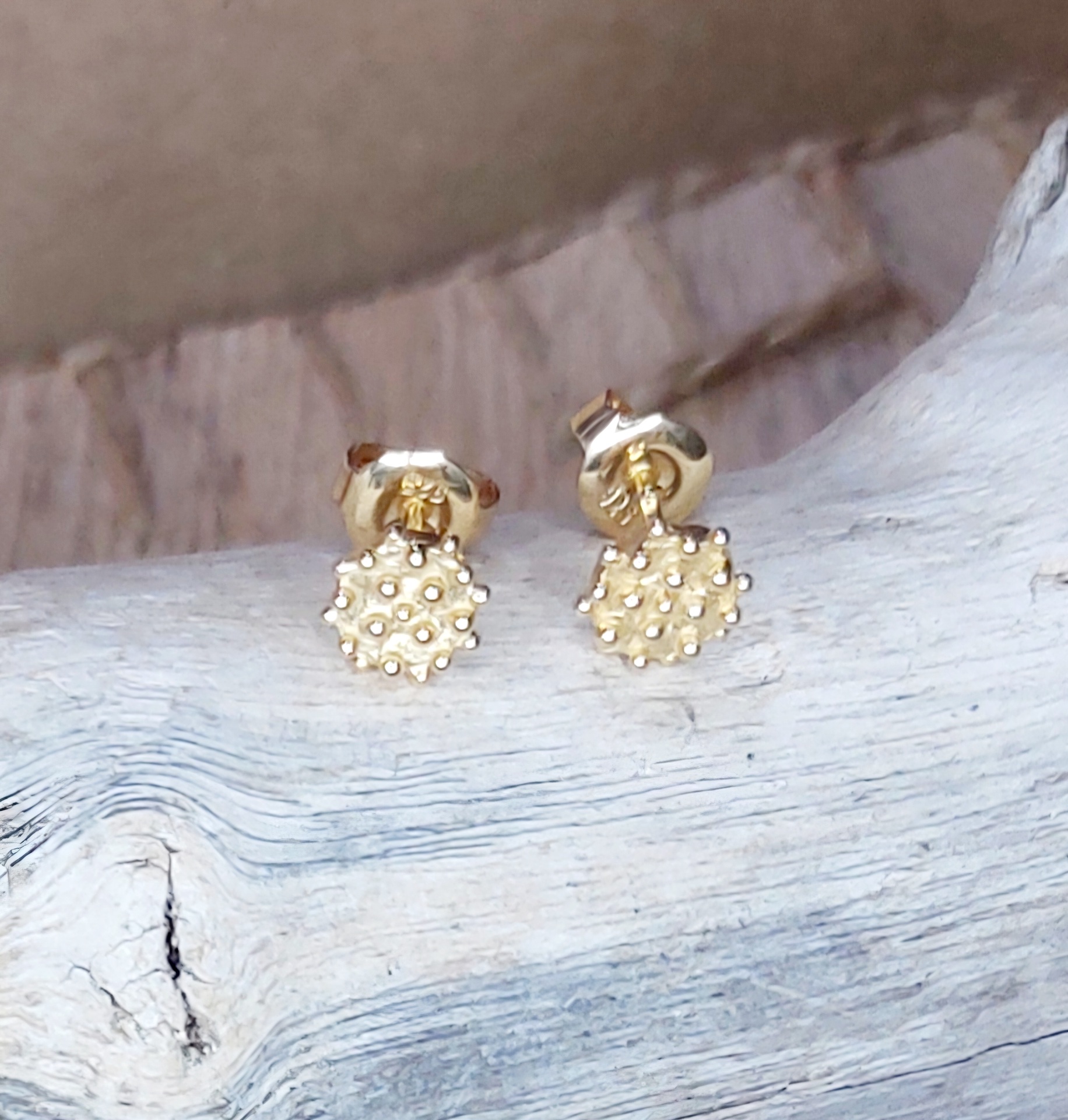 boucles d'oreilles pastille bogolan / vermeil / 119€