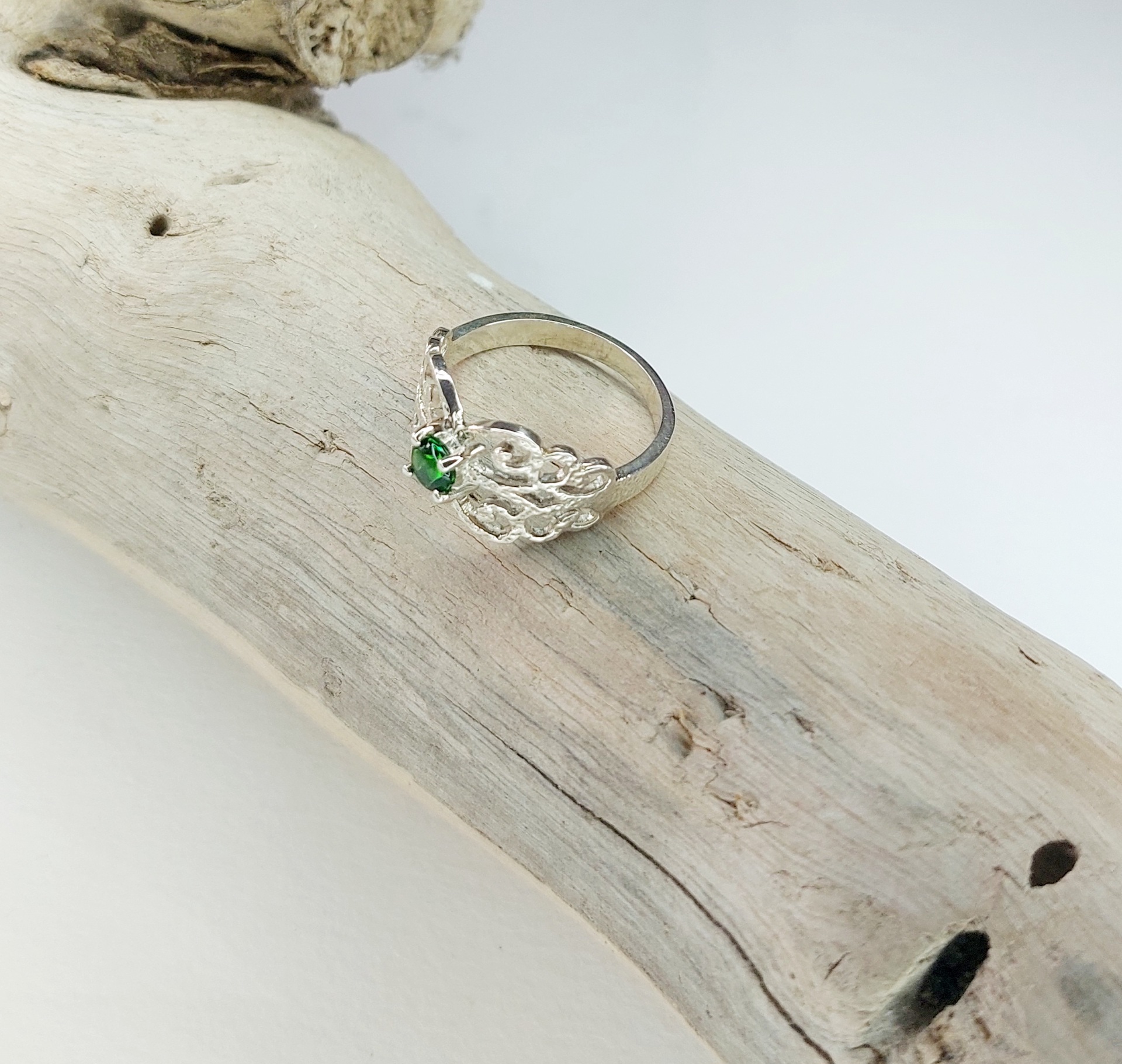 bague arabesque / diopside / ag 925°/00 / taille 54 / 236€