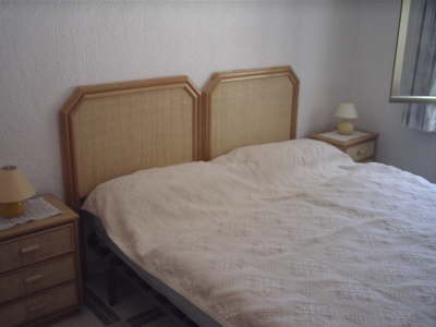Schlafzimmer 2 mit Doppelbett in der Ferienwohnung