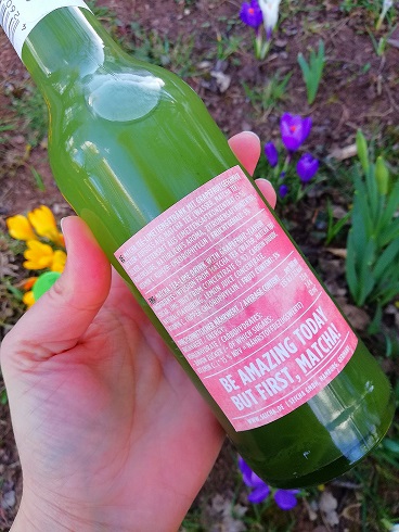 Matcha Tee Limettengetränk mit Grapefruitgeschmack